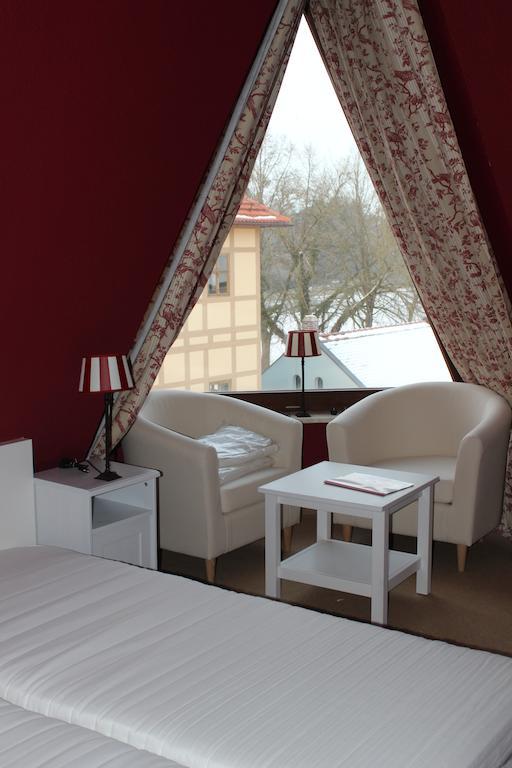 Hotel Zum Gondoliere Oranienbaum-Woerlitz Δωμάτιο φωτογραφία