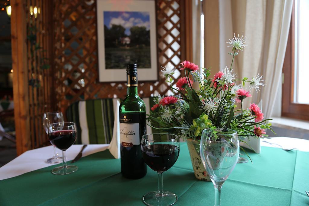 Hotel Zum Gondoliere Oranienbaum-Woerlitz Εξωτερικό φωτογραφία